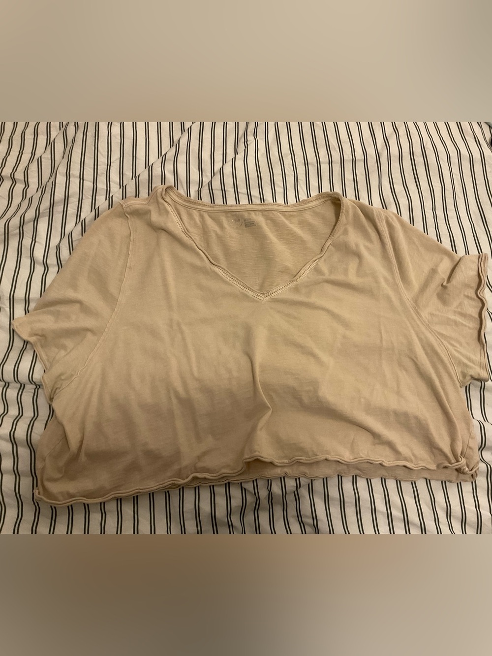 aerie tan cropped vneck top XXL